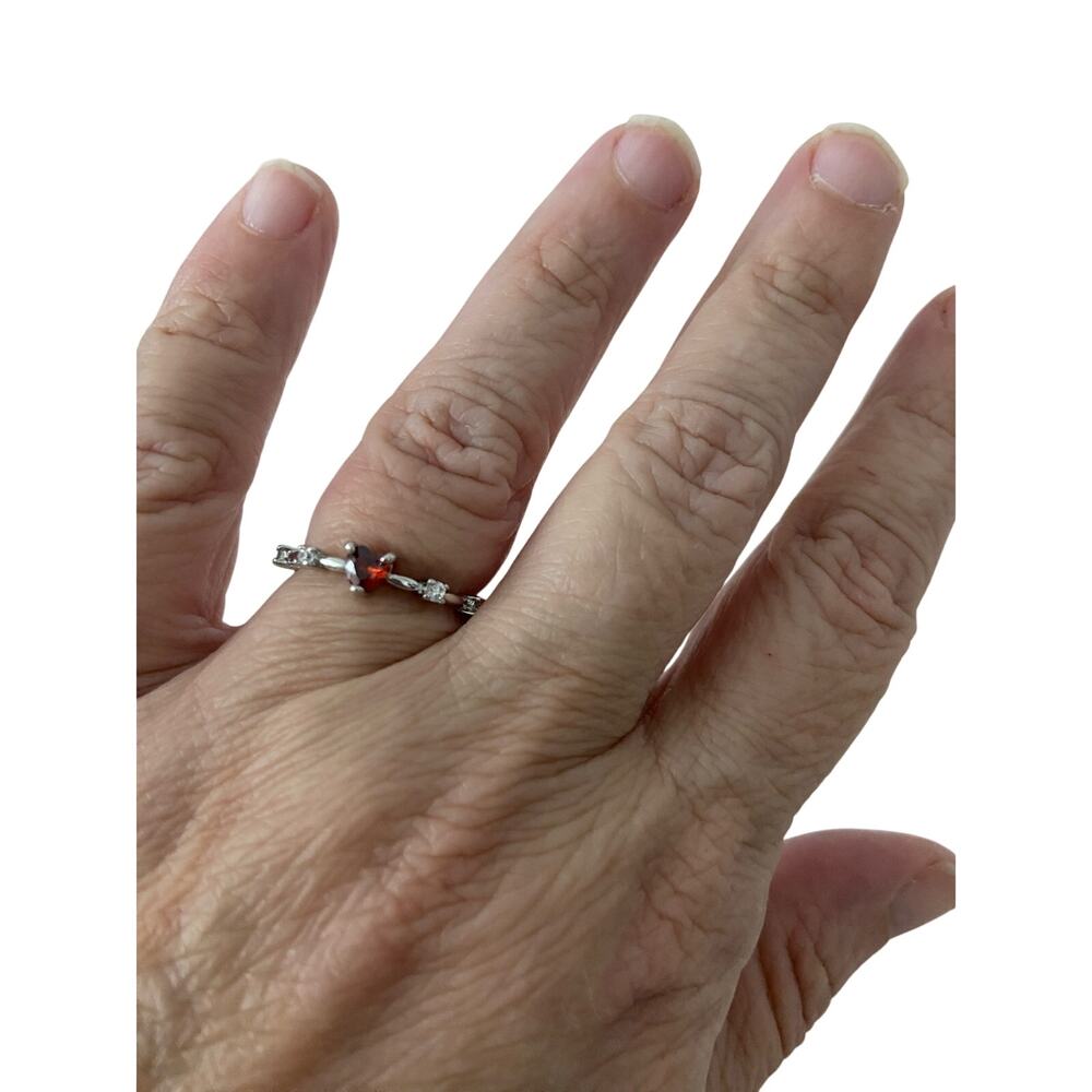 Red heart rhinestone ring size 6